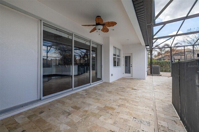 Building Photo - 9484 Walnut Crest Dr