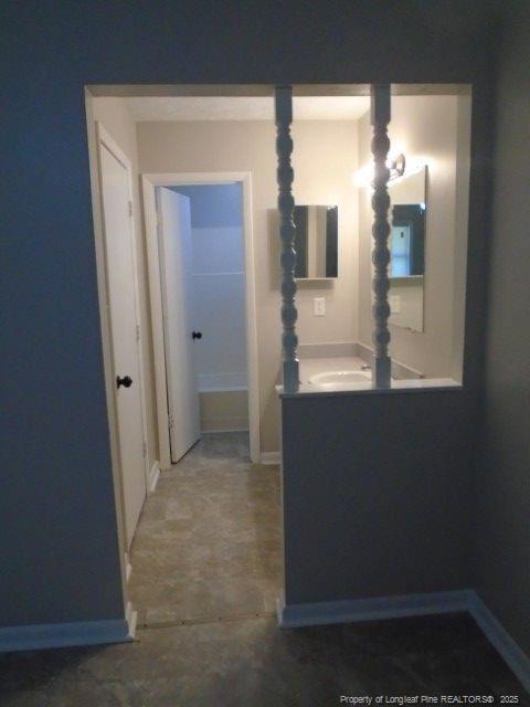 Building Photo - 4967 Fieldcrest Dr