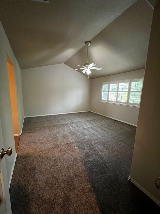 Building Photo - 3032 Hackney Ln