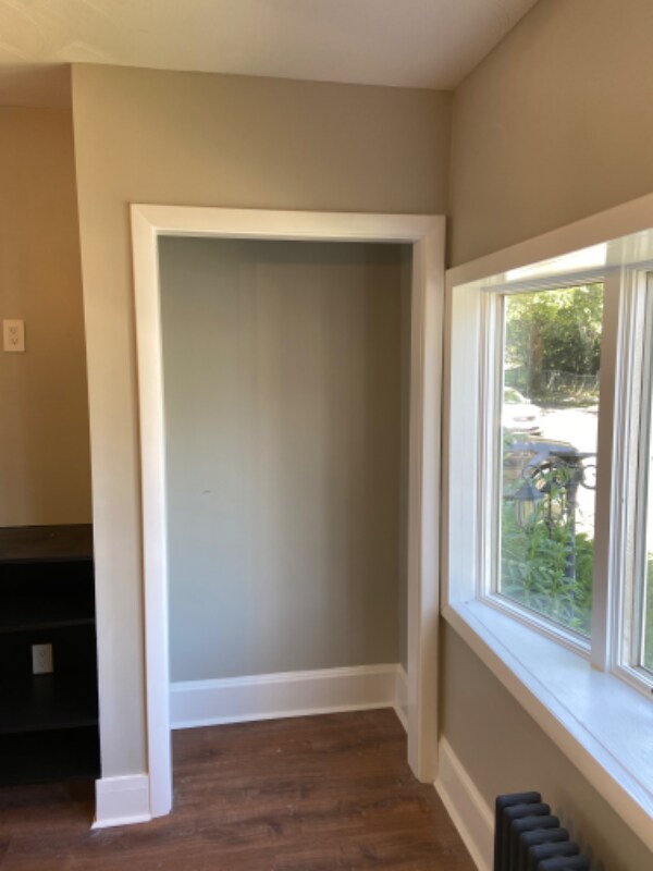 Building Photo - 28 Marble St