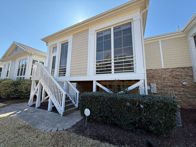 Building Photo - Luxurious 3BD, 4BA Raleigh Townhome with a First Floor Master Bedroom, Bonus Sunroom, and Large U...