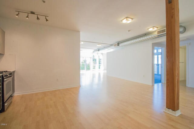 Building Photo - 4215 Glencoe Ave