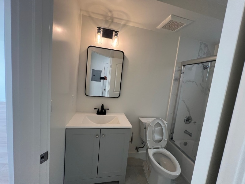 Building Photo - 10 Pueblo St