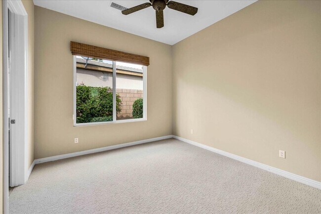 Building Photo - 61255 Portulaca Dr