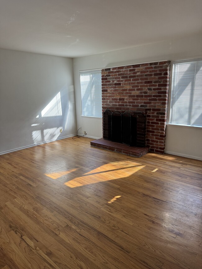 Building Photo - 5402 134th St