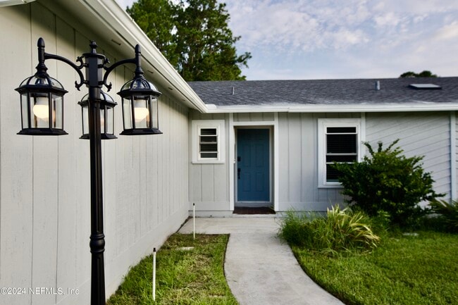 Building Photo - 3542 Sheldrake Dr