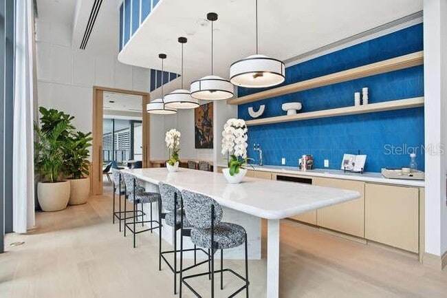 Building Photo - 3015 S Ysabella Ave