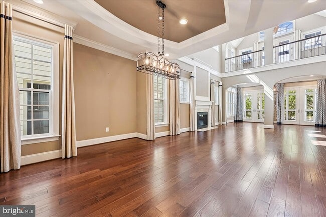 Building Photo - 448 Salk Cir