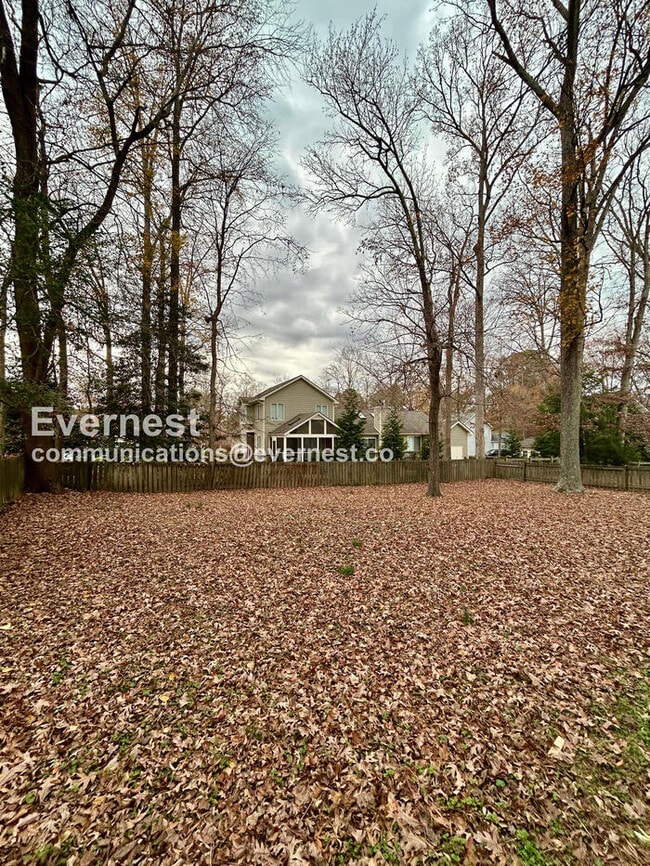 Building Photo - 4524 Fort Mchenry Pkwy