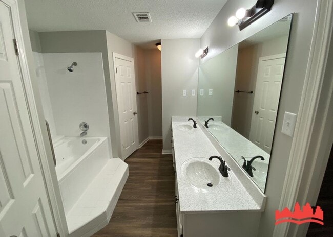 Building Photo - Welcome to 1259 Shady Grove Cove!