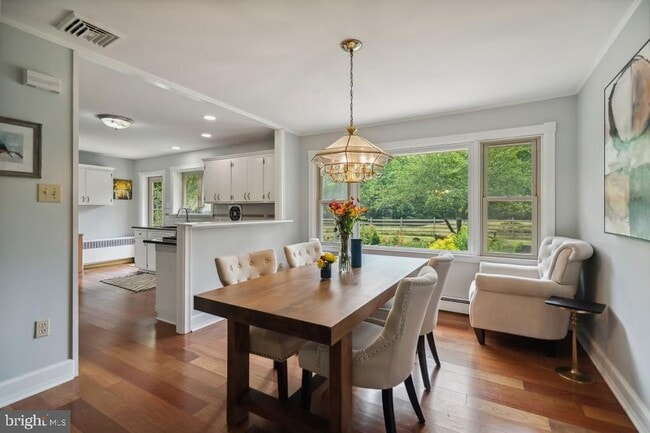 Building Photo - 2016 Bethel Rd