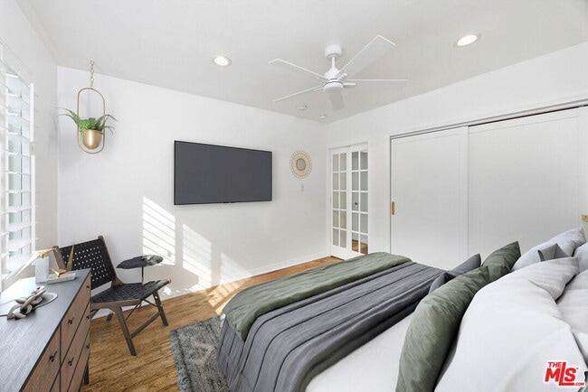 Building Photo - 948 20th St