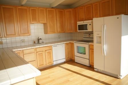 Building Photo - 220 Shoreview Dr