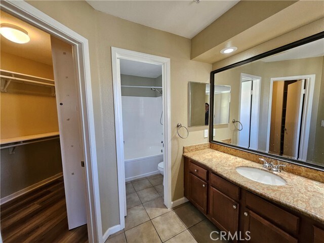 Building Photo - 1030 Vista Del Cerro Dr