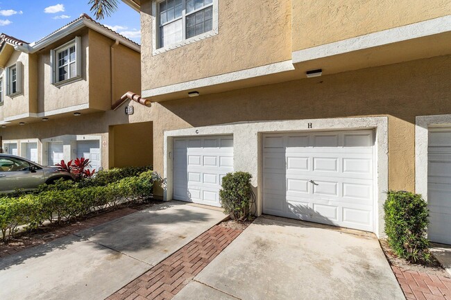 Building Photo - 113 Lighthouse Cir