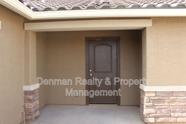 Building Photo - 1552 E Inouye Dr