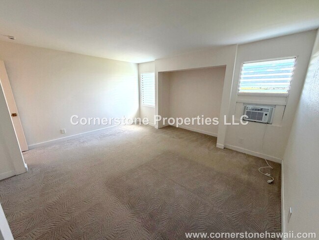 Building Photo - 98-1453-1453 Kaahumanu St