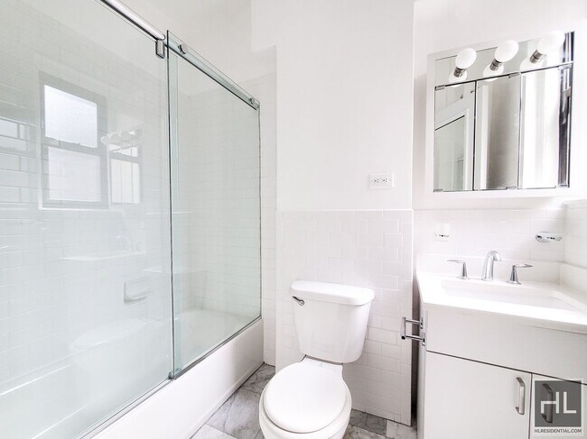 Building Photo - EAST 46 STREET