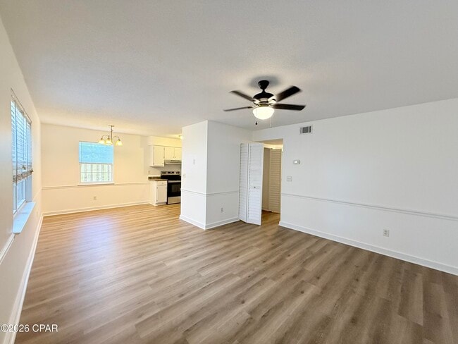 Building Photo - 130 Beulah Ave