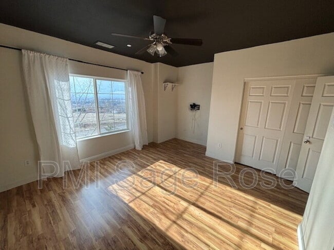 Building Photo - 3127 Sterling Ridge Cir