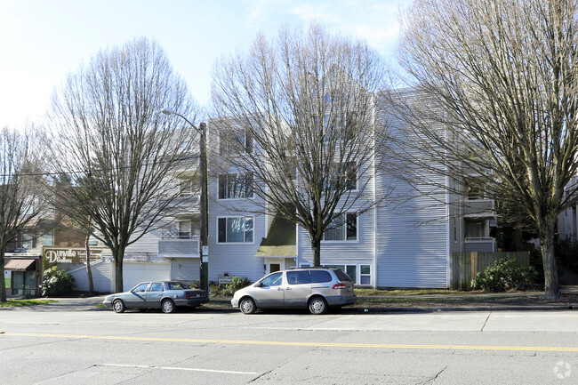 Barton Court 9021 35th Ave SW Seattle WA 98126 Apartment Finder Barton Court 9021 35th Ave SW Seattle WA 98126 Apartment Finder