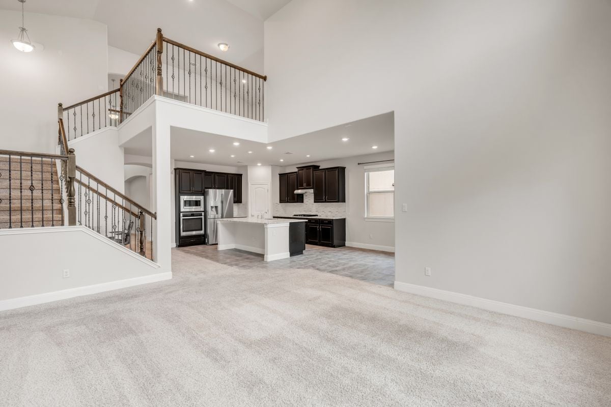 Building Photo - 5300 Cipriano Dr
