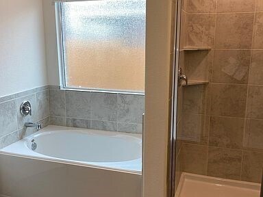 Building Photo - 340 Escondido Cir