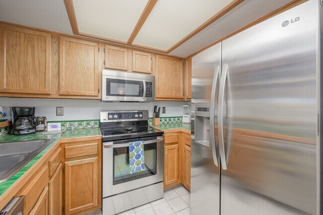 Building Photo - Live ON THE COLORADO RIVER – Fully Furnish...