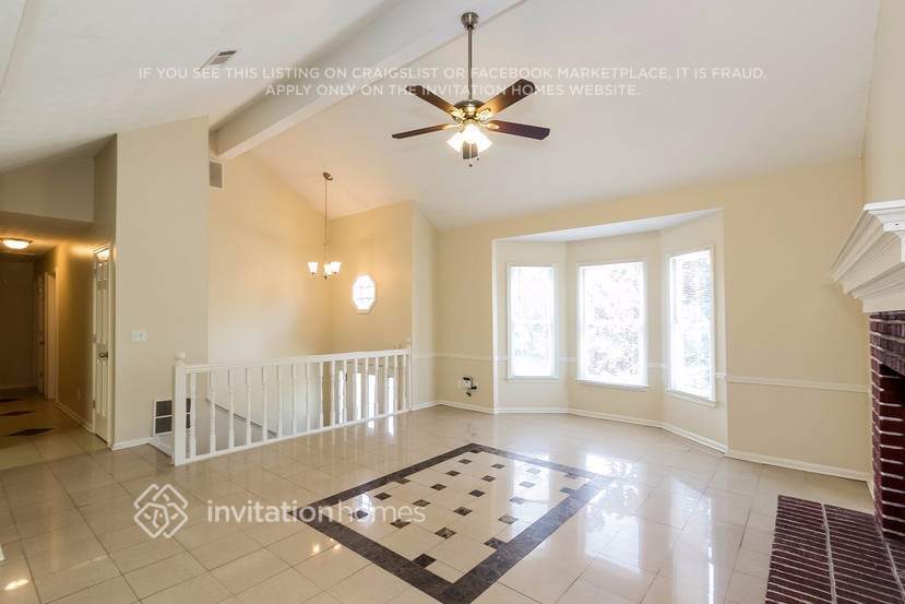 Building Photo - 1099 Plantation Blvd SE