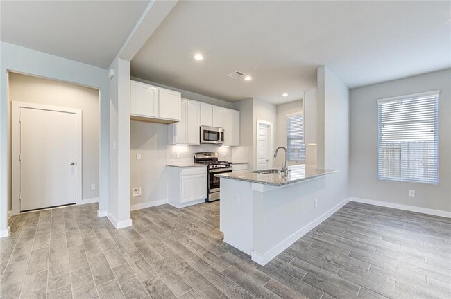 Building Photo - 2623 Finley Ln