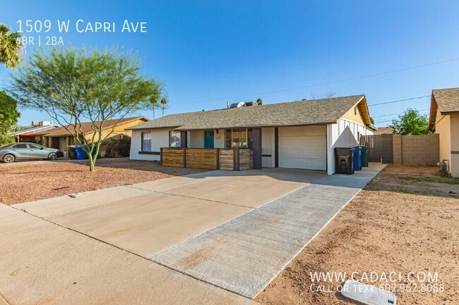 Building Photo - 1509 W Capri Ave