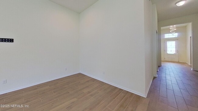 Building Photo - 12619 Itani Ct