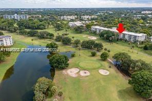 Building Photo - 3850 Oaks Clubhouse Dr