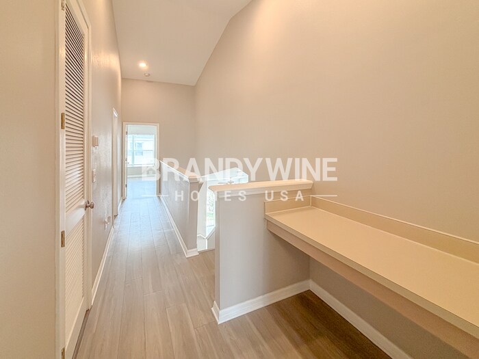 Building Photo - 9701 Carlsdale Dr