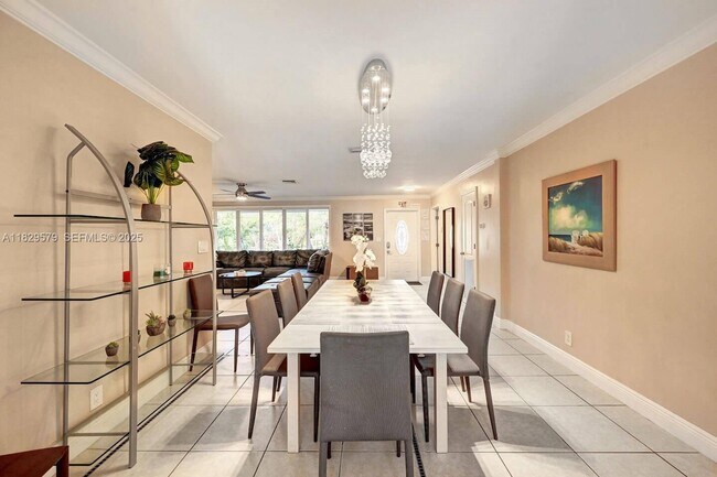 Building Photo - 1228 Johnson St