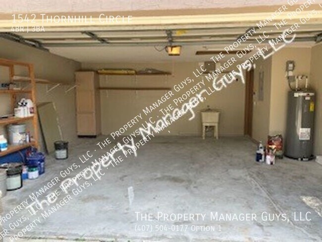 Building Photo - 1542 Thornhill Cir