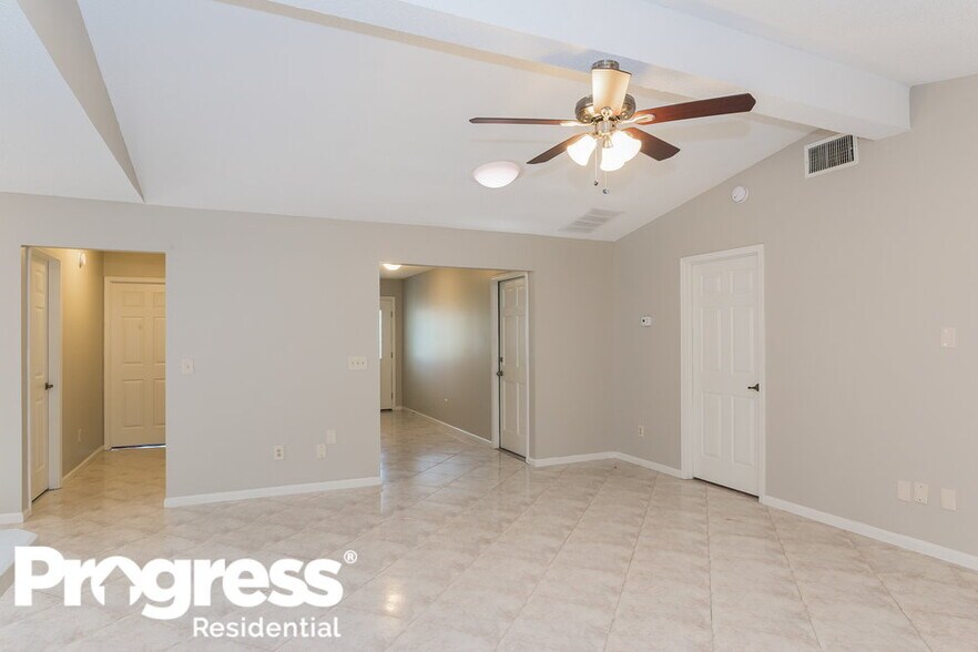 Building Photo - 3571 Barbizon Ct