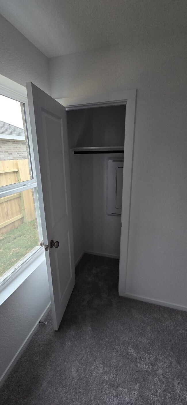 Building Photo - 26523 Pampas Grass Ln