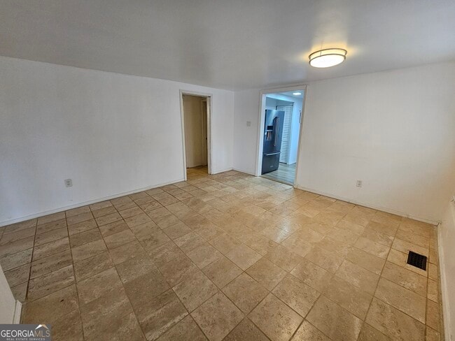 Building Photo - 1252 Lawrenceville-Suwanee Rd