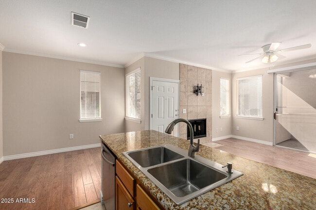Building Photo - 7009 E Acoma Dr