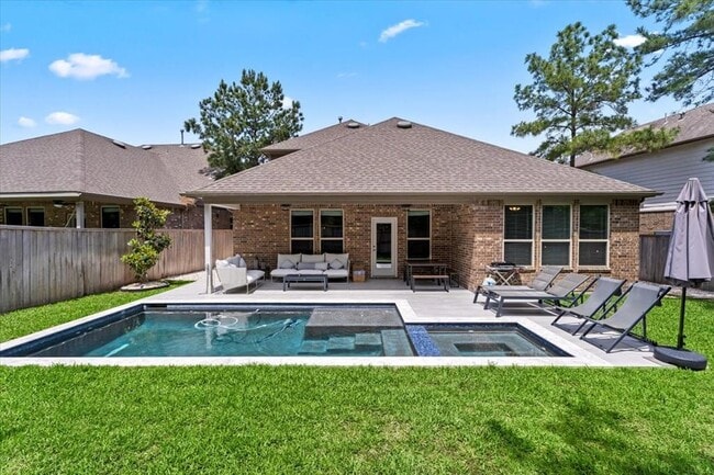 Building Photo - 99 Pioneer Canyon Pl