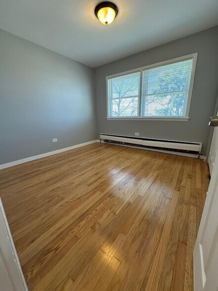 Building Photo - 1827 N 43rd Ave