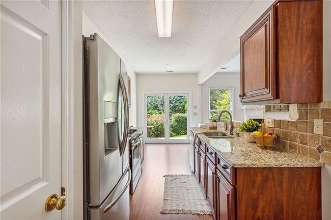 Building Photo - 4006 Timbercreek Cir