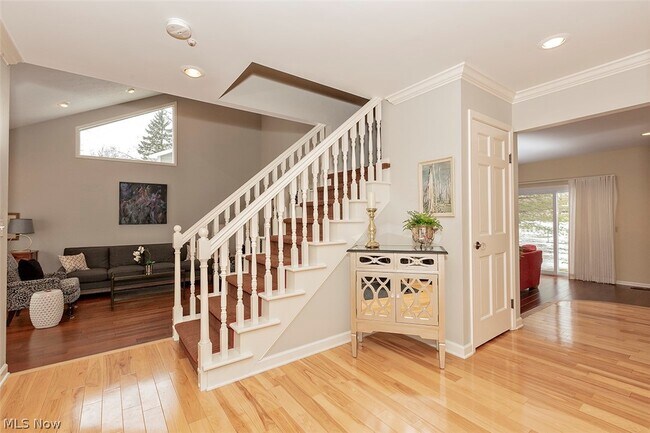 Building Photo - 26055 Hurlingham Rd