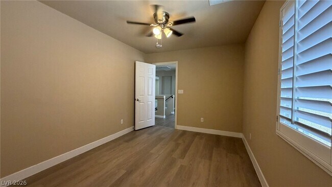 Building Photo - 6451 Parrot Ridge Ct