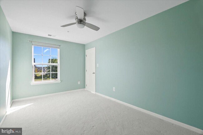 Building Photo - 5358 Red Mulberry Wy