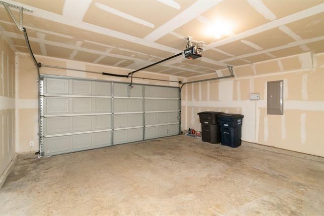 Building Photo - 8933 Preakness Cir