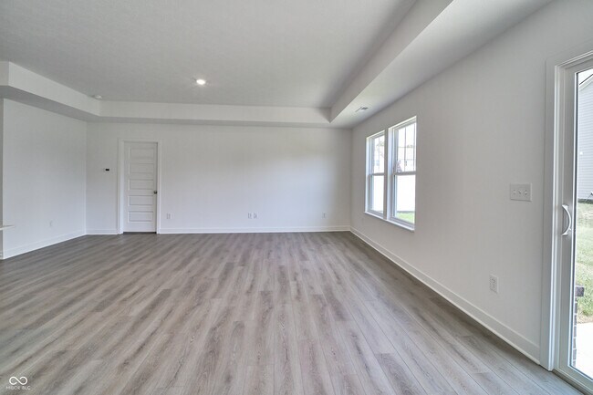 Building Photo - 8699 Maroska St