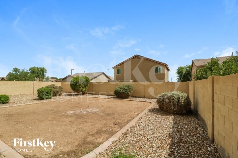 Building Photo - 19395 W Madison St