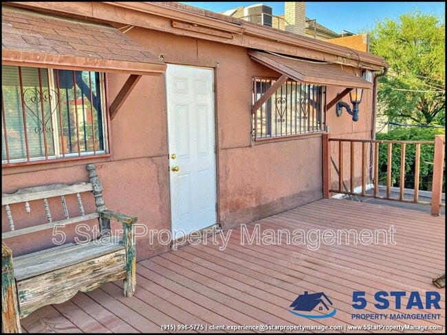 Building Photo - 1308 Montana Ave